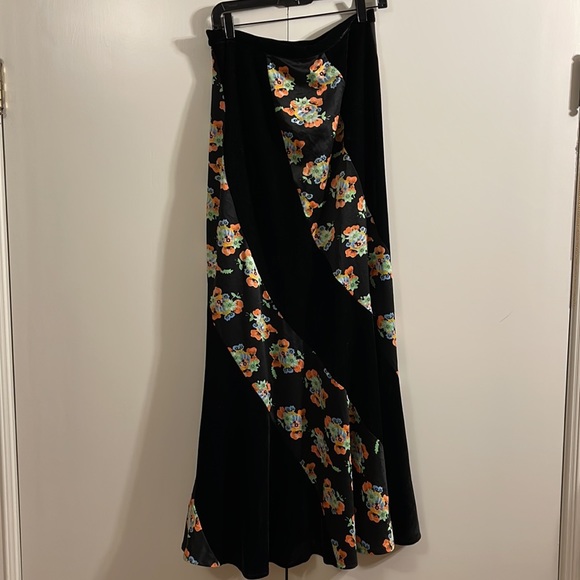 Free people floral satin and velvet mermaid maxi skirt - Picture 3 of 13